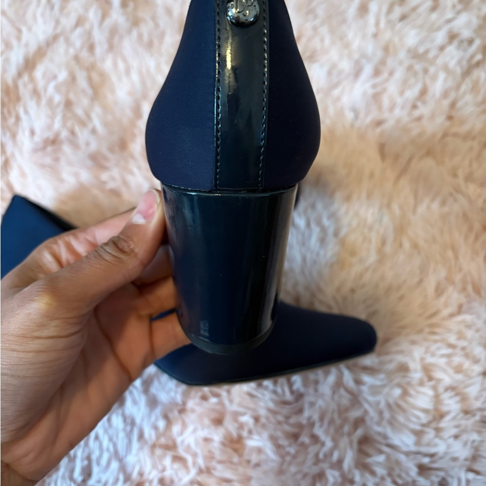Donald J. Pliner Women's Navy Heels - Picture 6 of 8